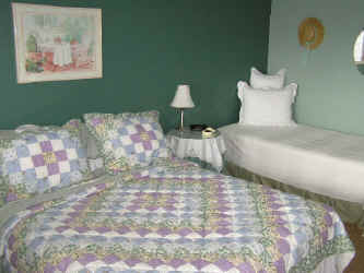 Queen Bedroom