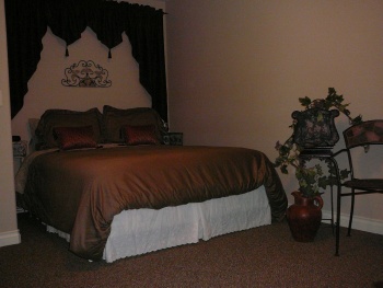 French wine country decore in an Okanagan setting.